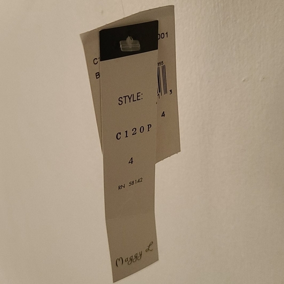 NWT Maggy L Black size 4 - Picture 4 of 5